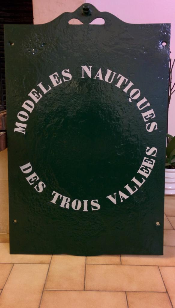 On veut un panneau !